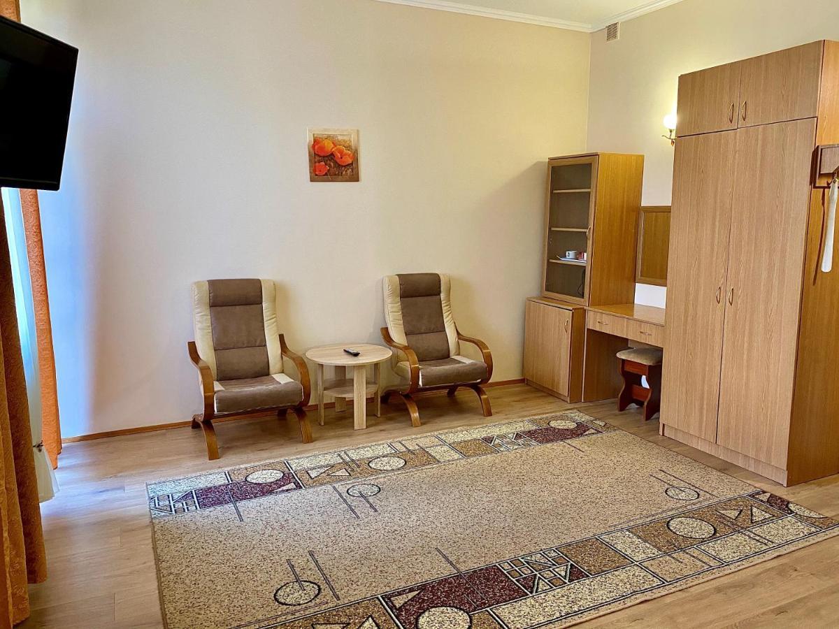 Hotel Orion Morshyn Buitenkant foto