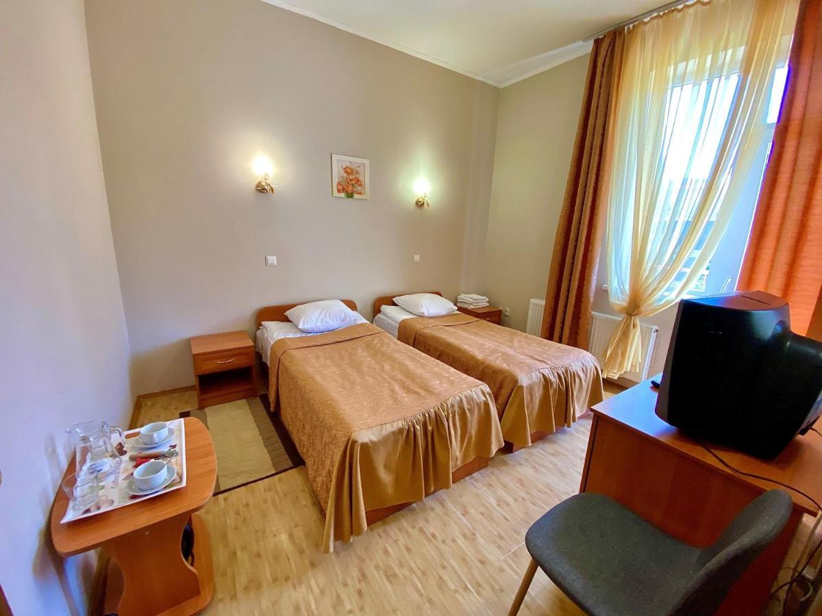 Hotel Orion Morshyn Buitenkant foto