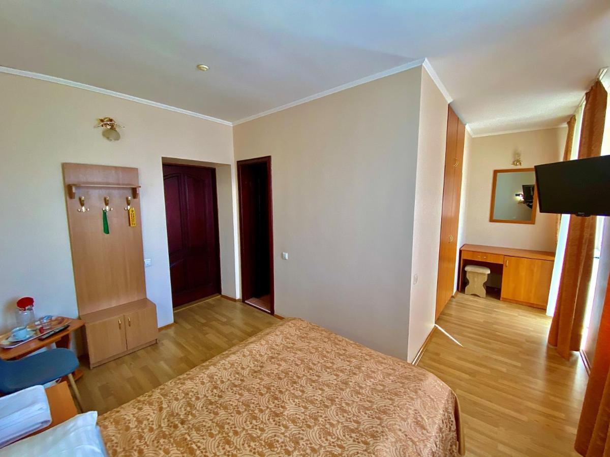 Hotel Orion Morshyn Buitenkant foto